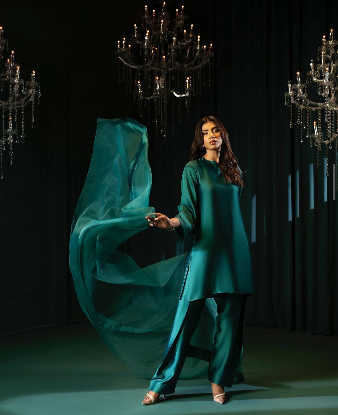 Qalbeena Green Farshi Shalwar Kameez