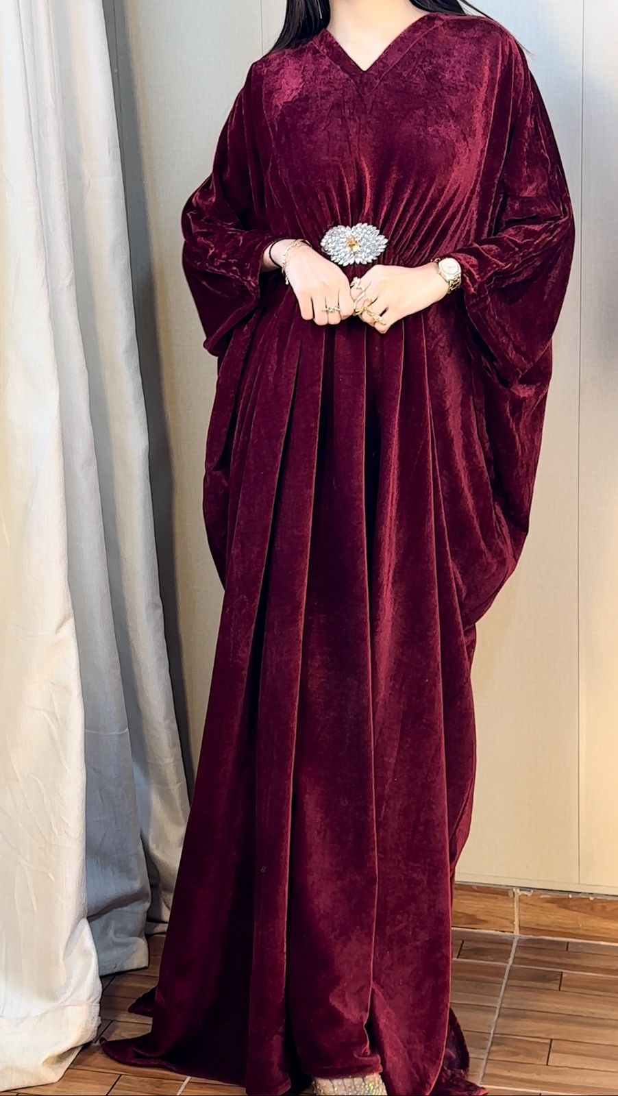 Luxury Velvet Kaftan – Elegant Flowing Evening Wear