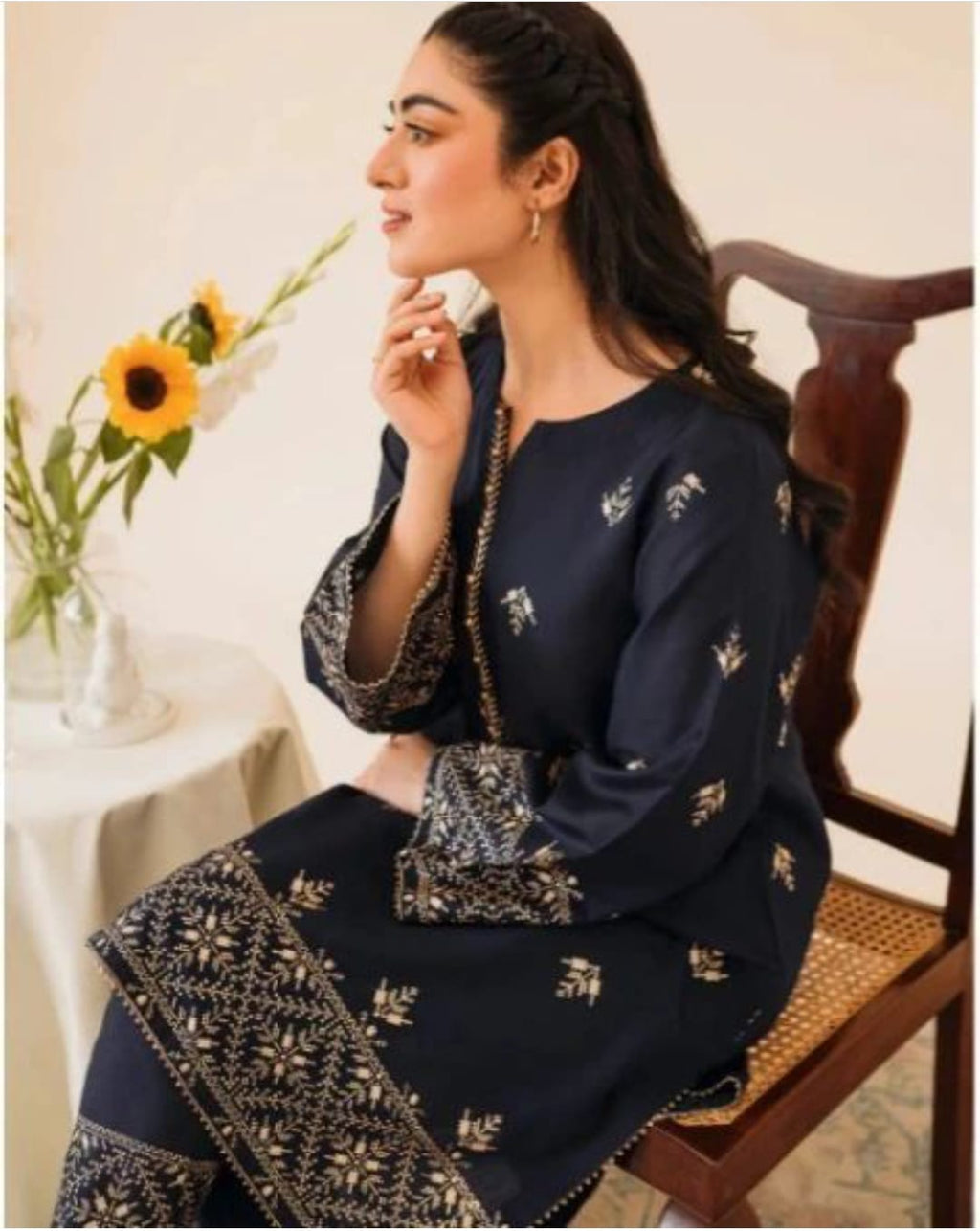 QALBEENA SILK EMBROIDERY 2PC