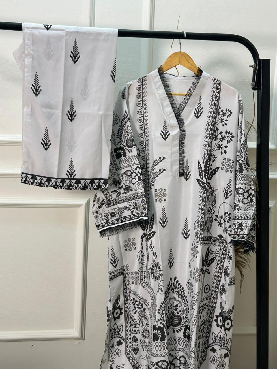 Noor-e-Hunar 2-Piece