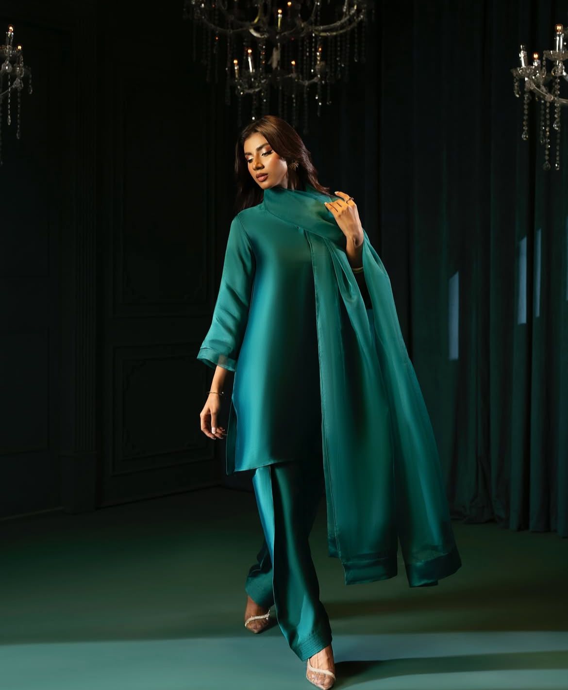 Qalbeena Green Farshi Shalwar Kameez