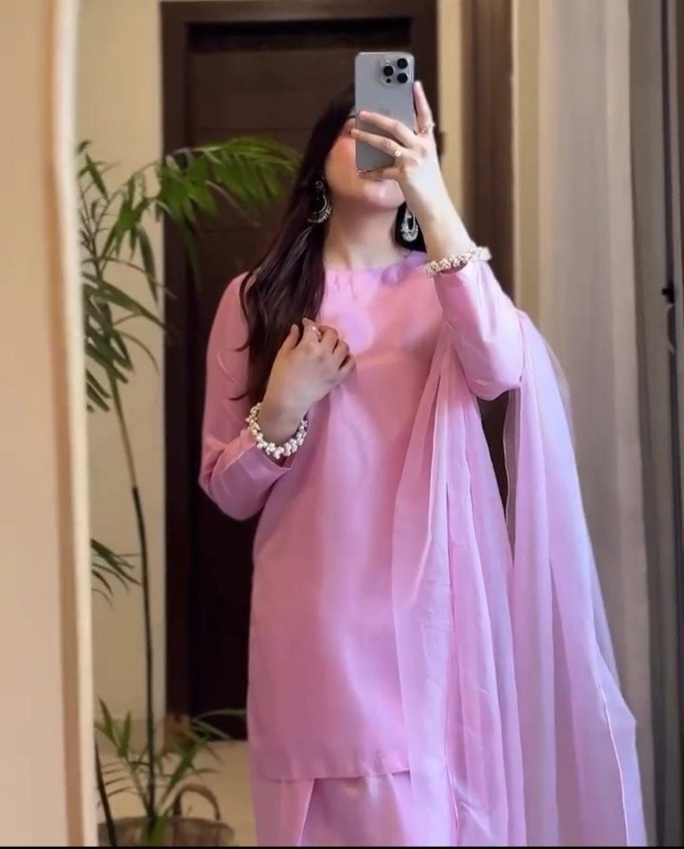 Qalbeena Pinkish Farshi