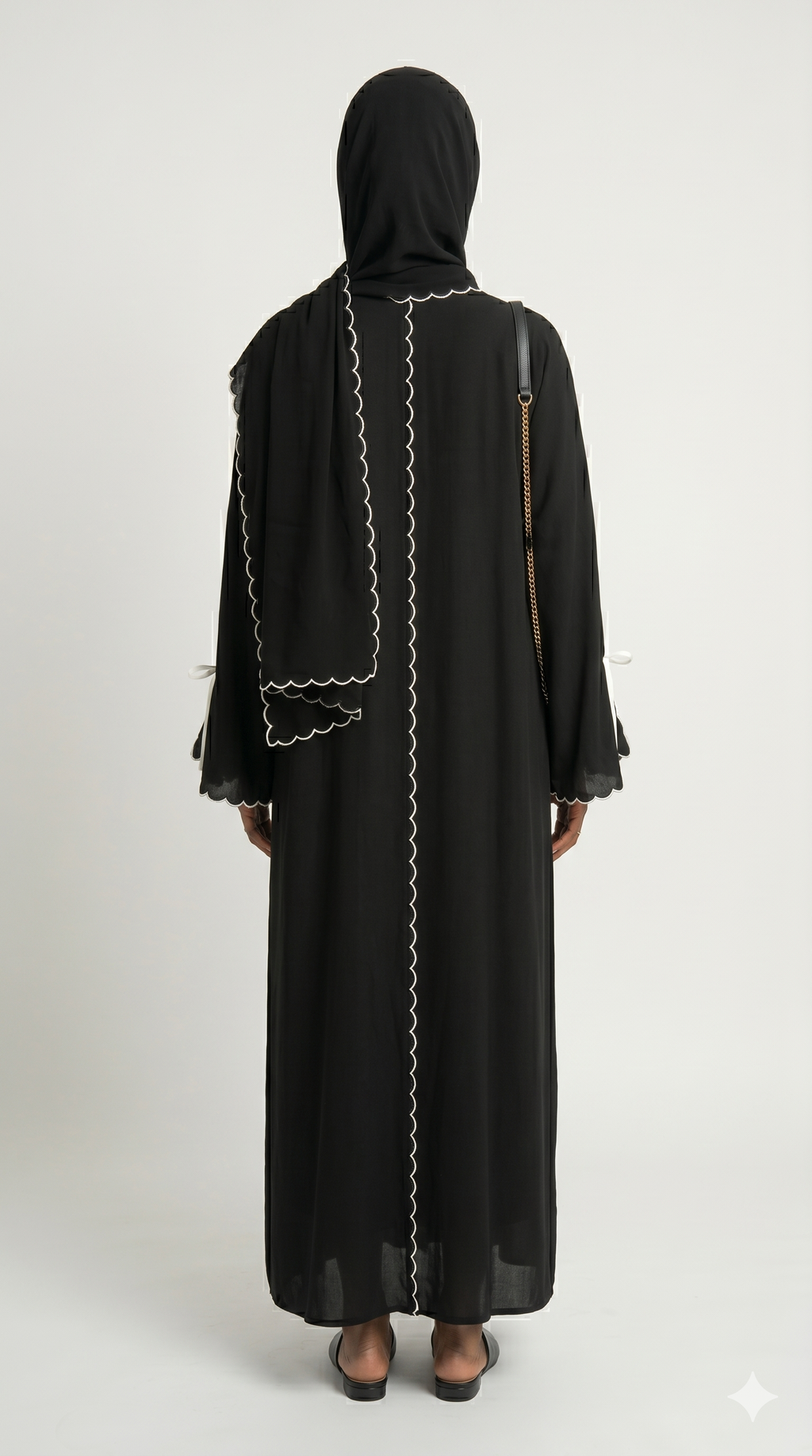 The Luna Ribbon Abaya With Stoller