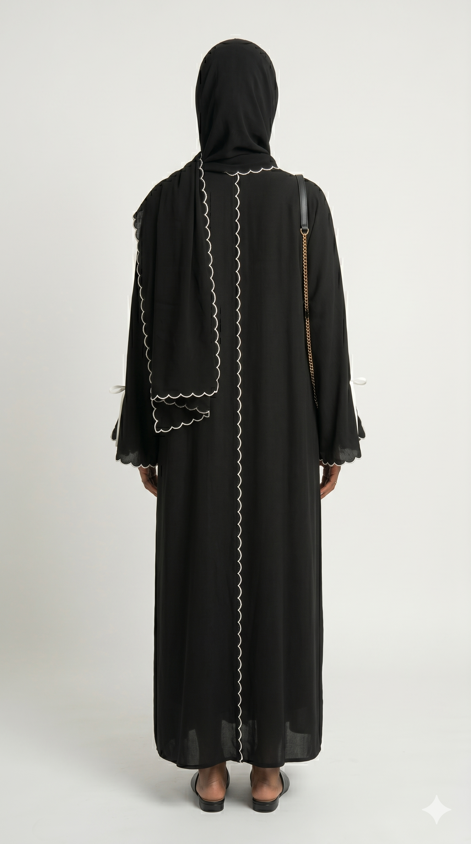 The Luna Ribbon Abaya With Stoller