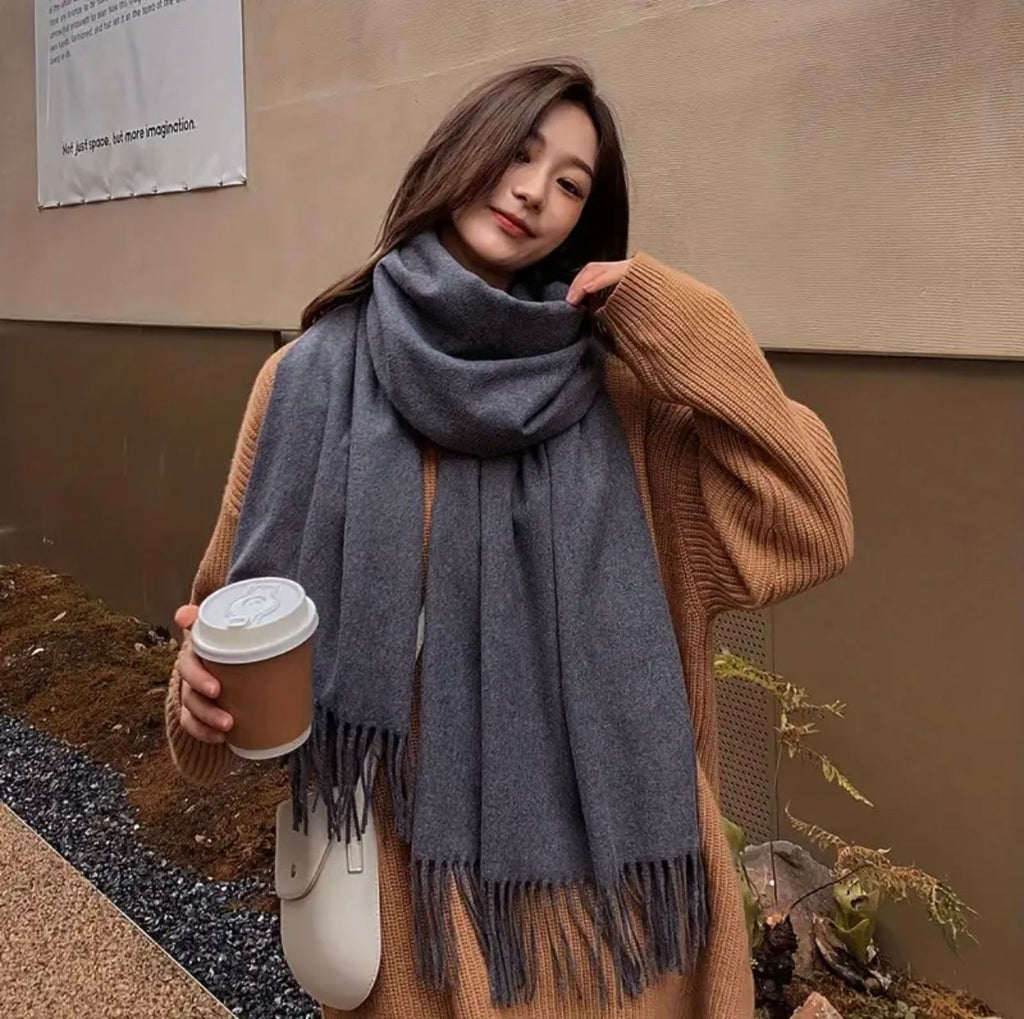 Luxury Winter Fleece Scarf – Oversized Shawl Wrap for Elegant Warmth