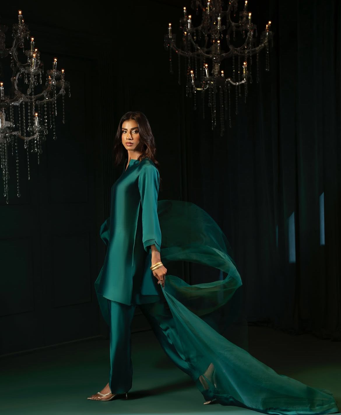 Qalbeena Green Farshi Shalwar Kameez