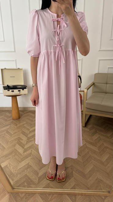 Timeless Pastel Beauty